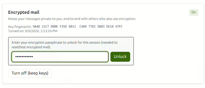 Entering the encryption passphrase to unlock encrypted mail for the session, with the key fingerprint displayed above
